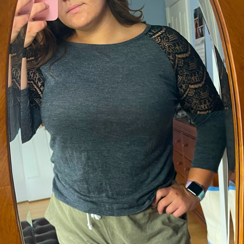 Old Navy 3/4 Sleeve Black Lace Cold Shoulder Top